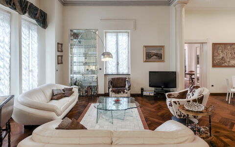 Villa Liberty Albisola 6+2: Mobilia, Interior Design, Pavimentazione, Pavimento, Parete, Legna, Soggiorno, Soffitto, Divano, Camera