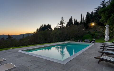 Villa la Rassinata 8: Piscina, Mobili Da Esterno, Flagstone, Shade, Landscaping, Ricorrere, Eco Hotel, Tempo Libero, Larice
