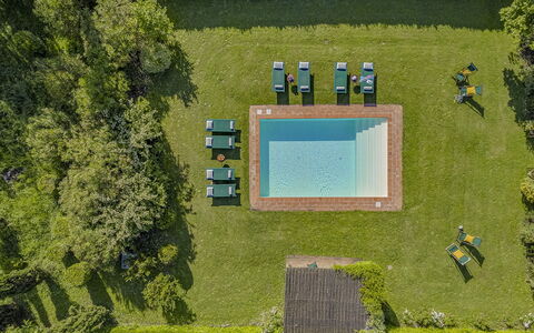 La Mandolata 12: Piscina, Giardino, Prato, Landscaping, Piantagione, Estate, Parco, Cortile, Ricorrere, Eco Hotel
