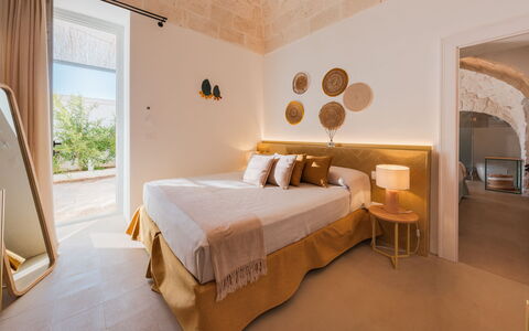 Opuntia Trulli e Lamie 10: Parete, Appartamento, Camera Da Letto, Hotel, Bedding, Villa, Letto