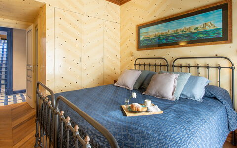 Belvedere Guastella a 8: Mobilia, Interior Design, Parete, Legna, Pavimento, Pavimentazione, Camera Da Letto, Camera, Letto, Soffitto