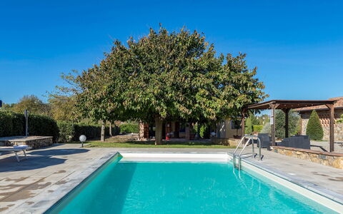 La Vigna 4: Piscina, Blu, Ricorrere, Shade, Materiale Composito, Eco Hotel, Mobili Da Esterno, Tempo Libero, Estate, Hacienda