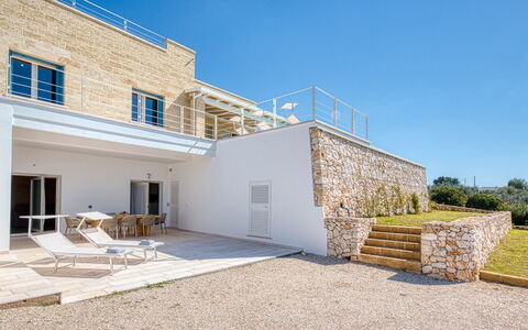 Villa Porta Azzurra 6+2: Casa, Materiale Composito, Estate, Villa, Balcone, Dimora