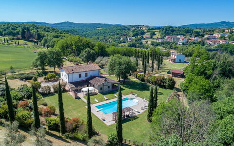 Casale la Splendida 10: Zona Residenziale, Estate, Piscina, Agriturismo, Villetta, Villa, Hacienda, Landscaping, Dimora, Eco Hotel