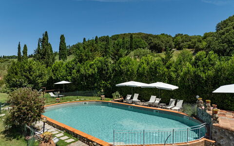 Il Pratone 12: Piscina, Ricorrere, Eco Hotel, Giardino, Shade, Mobili Da Esterno, Landscaping, Estate, Hacienda, Terme
