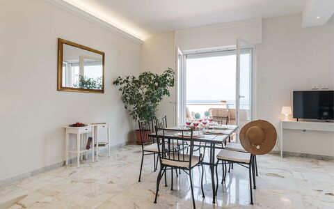 Nova Domus 6: Mobilia, Pavimentazione, Pavimento, Interior Design, Tavolo, Sedia, Cucina & Sala Da Pranzo Tavolo, Mare, Soffitto, Camera