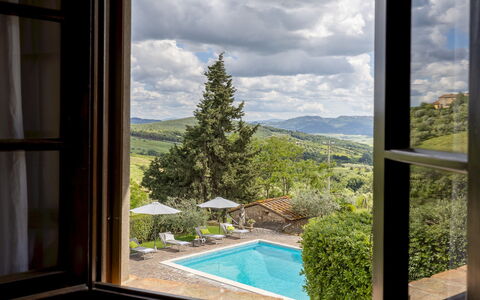 Villa Loredana 12: Eco Hotel, Hill Station, Catena Montuosa, Mobili Da Esterno, Villa, Estate, Agriturismo, Paesino Di Montagna, Piscina, Ricorrere
