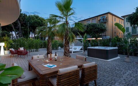Casa Amare 4+2: Mobili Da Esterno, Shade, Mobilia, Sedia, Ricorrere, Giardino, Tavolo Esterno, Eco Hotel, Cortile