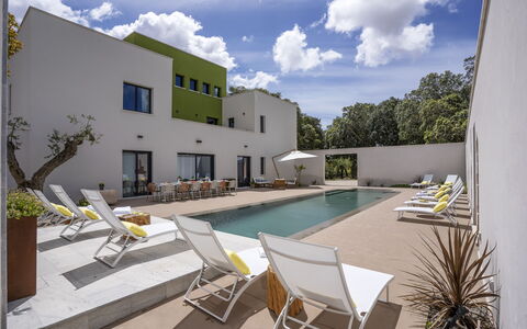 Villa Maria Paradiso 10: Zona Residenziale, Casa, Urban Design, Estate, Appartamento, Villa, Landscaping, Shade, Design, Piscina