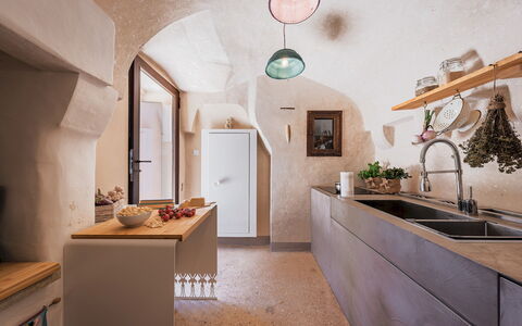 Masseria Muto 6: Parete, Interior Design, Pavimentazione, Cucina, Mobilia, Casa, Pavimento, Controsoffitto, Soffitto, Idraulico Fixture