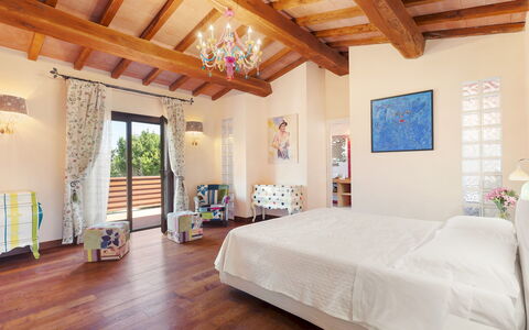 Villa Castiglione 9: Mobilia, Interior Design, Letto, Pavimentazione, Pavimento, Soffitto, Casa, Camera Da Letto, Camera, Appartamento