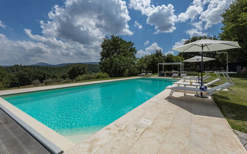 Villa Pianello 10: Blu, Piscina, Materiale Composito, Ricorrere, Shade, Giochi D'Acqua, Terme, Landscaping, Eco Hotel, Mobili Da Esterno