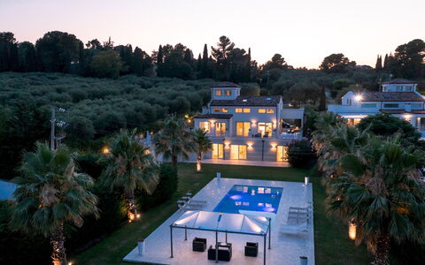 Villa Bianca 10: Piscina, Ricorrere, Estate, Dimora, Villa, Hacienda, Landscaping, Eco Hotel, Resort Citta '