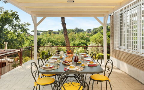 Antico Ceraso 10: Mobilia, Sedia, Tavolo, Mobili Da Esterno, Cucina & Sala Da Pranzo Tavolo, Tavolo Esterno, Shade, Portico, Struttura Esterna, Giardino