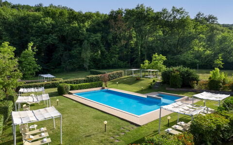 Valleverde 28+2: Piscina, Ricorrere, Tempo Libero, Eco Hotel, Giardino, Mobili Da Esterno, Lettino, Landscaping, Shade, Terme