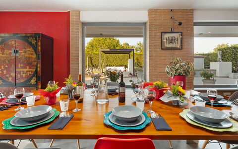 Villa Tiberio 6+2: Mobilia, Interior Design, Tavolo, Tavola, Sedia, Sala Da Pranzo, Cucina & Sala Da Pranzo Tavolo, Tovaglia, Illuminazione, Camera