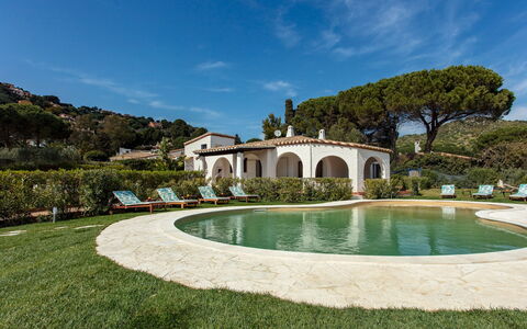 Villa Sandra 10: Collina, Giardino, Estate, Agriturismo, Landscaping, Hacienda, Villa, Piscina, Ricorrere, Eco Hotel