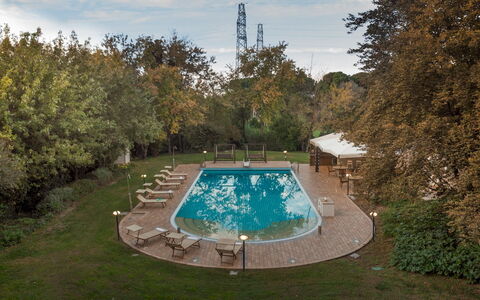 La Scuderia 8: Piscina, Ricorrere, Terme, Shade, Mobili Da Esterno, Eco Hotel, Giochi D'Acqua, Tempo Libero, Giardino, Landscaping