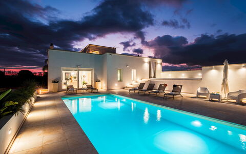 Dimora Solaris 6: Blu, Piscina, Crepuscolo, Ricorrere, Estate, Hotel, Eco Hotel, Villa, Design, Sera