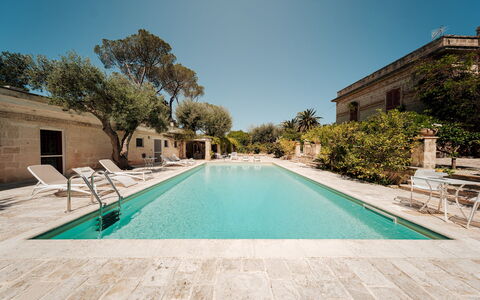 Villa dei Glicini 8+2: Architettura, Piscina, Estate, Hacienda, Giochi D'Acqua, Ricorrere, Landscaping, Villa, Dimora