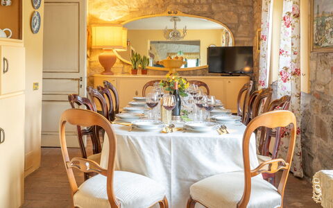 Casale delle Farfalle 12: Mobilia, Interior Design, Tavolo, Legna, Sedia, Sala Da Pranzo, Cucina & Sala Da Pranzo Tavolo, Tessile, Illuminazione, Camera
