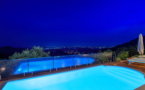 Villa Jasmine 8: Blu, Piscina, Ricorrere, Eco Hotel, Tempo Libero, Terme, Hotel, Resort Citta ', Sera, Mobili Da Esterno