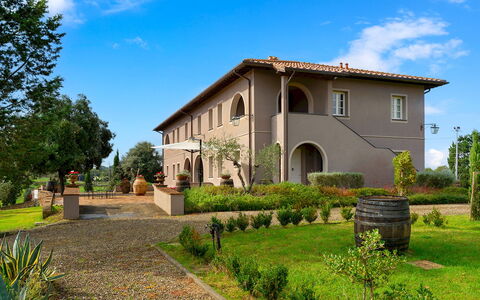 Villa Iole 14: Estate, Giardino, Hacienda, Landscaping, Dimora, Cortile, Villa, Piantagione, Agriturismo