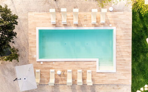 Villa Lia 10: Piscina, Mobili Da Esterno, Materiale Composito, Ricorrere, Tempo Libero, Eco Hotel, Sedia, Backyard, Lettino, Hotel