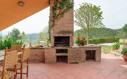 Villa Lia 10: Brick, Giardino, Color Legno, Sedia, Landscaping, Vaso Di Fiori, Flagstone, Eco Hotel, Shade, Pianta Della Casa