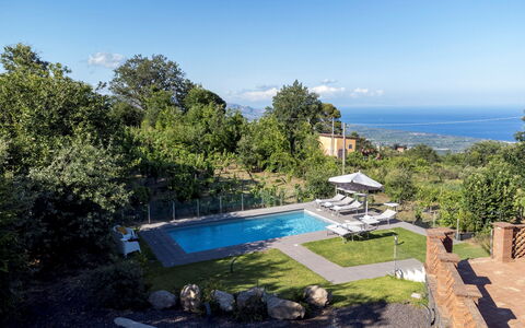 Vigne Dell'Etna 6: Piscina, Ricorrere, Tempo Libero, Eco Hotel, Resort Citta ', Mobili Da Esterno, Vacanza, Villa, Hacienda