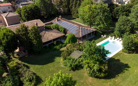 Villa Valchero 12: Piscina, Zona Residenziale, Estate, Tempo Libero, Ricorrere, Hacienda, Shade, Villa, Landscaping, Agriturismo