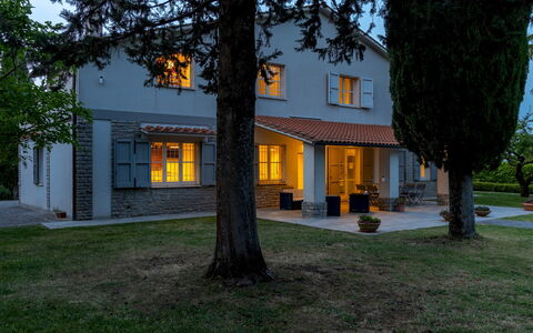 La Casetta 12: Costruzione, Casa, Casa, Zona Residenziale, Tetto, Villetta, Porta, Estate, Raccordo, Prato