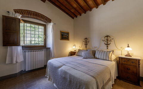 Muricciaglia 14: Parete, Mobilia, Camera Da Letto, Pavimentazione, Letto, Interior Design, Casa, Pavimento, Camera, Bedding