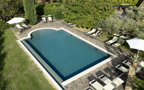 Podere Gellino 14: Piscina, Acqua, Mobili Da Esterno, Ricorrere, Terme, Materiale Composito, Lettino, Giochi D'Acqua, Eco Hotel, Shade
