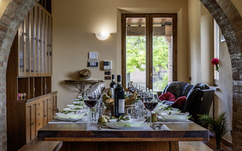 Podere Gellino 14: Mobilia, Interior Design, Tavolo, Legna, Sedia, Pavimentazione, Tavola, Illuminazione, Cucina & Sala Da Pranzo Tavolo, Sala Da Pranzo