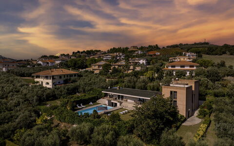 Villa Amyra 6+2: Piscina, Zona Residenziale, Estate, Ricorrere, Eco Hotel, Visione Globale, Villa, Hacienda, Dimora, Fotografia Aerea