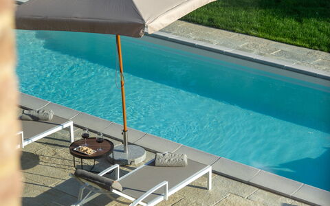 Cascina Buzio 12: Mobili Da Esterno, Ombrello, Piscina, Mobilia, Lettino, Shade, Sedia, Tavolo Esterno, Design, Ricorrere