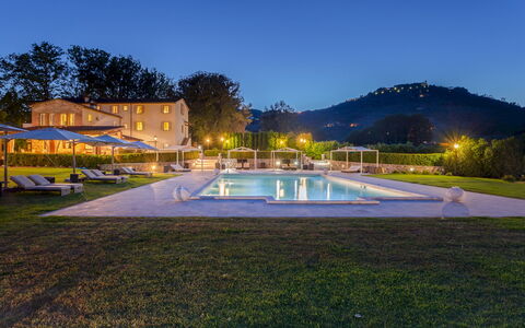 Villa Ginevra 12: Piscina, Ricorrere, Terme, Mobili Da Esterno, Estate, Hotel, Landscaping, Resort Citta ', Villa, Eco Hotel