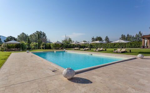 Villa Ginevra 12: Piscina, Giardino, Ricorrere, Shade, Landscaping, Eco Hotel, Mobili Da Esterno, Prato, Estate, Hacienda