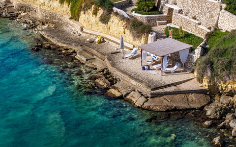 Baia L'Aura 8: Blu, Acqua, Corpo D'Acqua, Costa, Costiera E Morfologie Oceanic, Mare, Riva, Baia, Ricorrere, Oceano