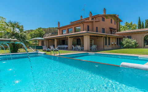 Montepietraia e San Martino 18: Piscina, Blu, Ricorrere, Estate, Eco Hotel, Terme, Tempo Libero, Villa, Hacienda, Agriturismo