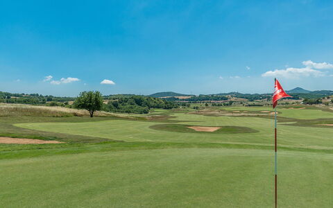 Montepietraia e San Martino 18: Erba, Pascolo, Ecoregione, Plain, Paesaggio, Highland, Lotto, Area Rurale, Corso Di Golf