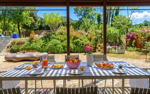 Dimora dei Sogni 7+1: Mobilia, Tavolo, Mobili Da Esterno, Sedia, Giardino, Arbusto, Tavolo Esterno, Cucina & Sala Da Pranzo Tavolo, Shade