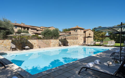 Villa le Beringhe 30: Piscina, Ricorrere, Estate, Mobili Da Esterno, Villa, Hotel, Hacienda, Eco Hotel