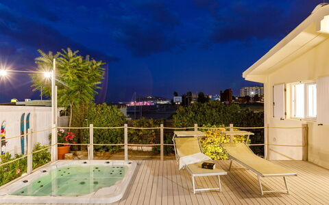Casetta del Pescatore 4: Appartamento, Ricorrere, Hotel, Eco Hotel, Balcone, Piscina, Pianta Della Casa, Villa, Notte, Boutique Hotel