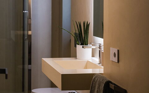 Villa Giulia 8: Interior Design, Lavandino Del Bagno, Parete, Pavimentazione, Idraulico Fixture, Bagno, Specchio, Pavimento, Lampada, Lavello