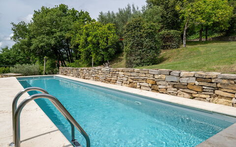 Villa Il Ritiro 8: Piscina, Materiale Composito, Giardino, Muro ​​Di Pietra, Giochi D'Acqua, Landscaping, Flagstone, Backyard
