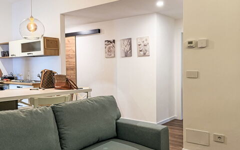 Genzianella Alpine Apartment: Estate, Landscaping, Villa, Hedge, Balcone