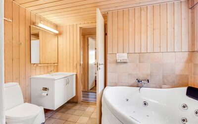 Liina - 3Km from the Sea