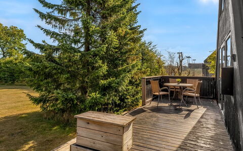 Elida - 18Km to the Fjord: Legna, Latifoglie, Plank, Deck, Pavimento In Legno, Corrimano, Color Legno, Giardino, Landscaping, Eco Hotel